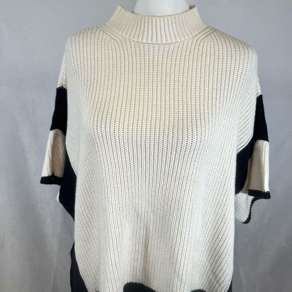 Ann Taylor black and white mock neck color block sweater size XS/S - Picture 4 of 8